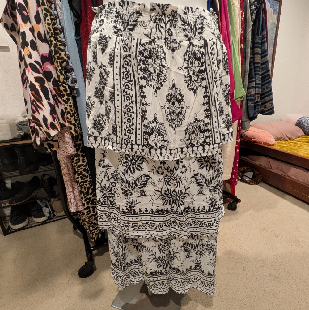 INC International Concepts Black and White Tiered Maxi Skirt